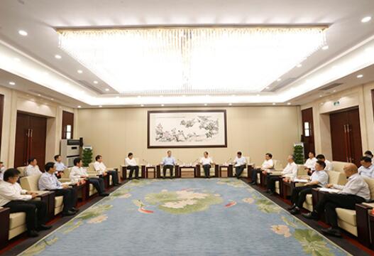 國(guó)家電網(wǎng)董事長(zhǎng)毛偉明與浙江省委書記車俊、省長(zhǎng)袁家軍會(huì)談