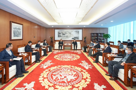舒印彪鄧建玲會見哈電集團董事長曹志安、總經(jīng)理吳偉章