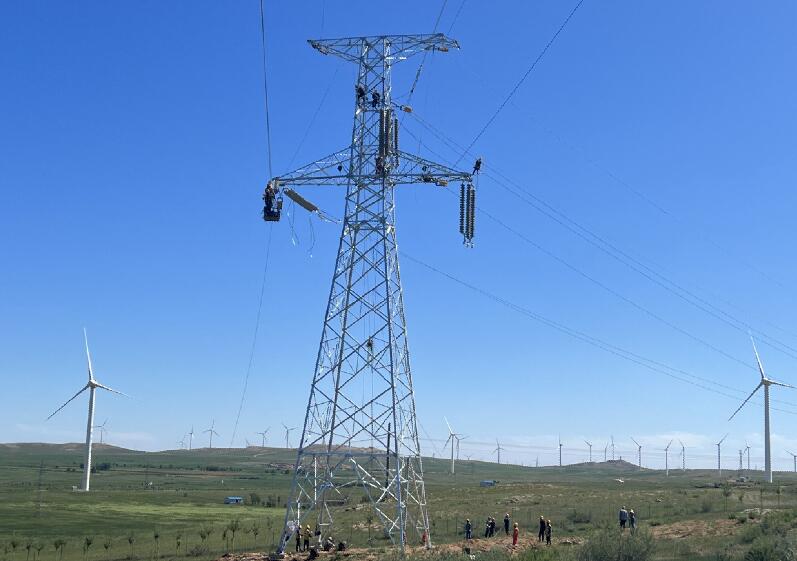 220千伏海春線、中海油化德風(fēng)電場(chǎng)35千伏集電線路順利改造完成