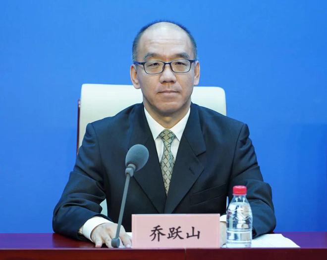 工信部：面向5G通信、新能源等領(lǐng)域 加快關(guān)鍵技術(shù)研發(fā)及產(chǎn)業(yè)化
