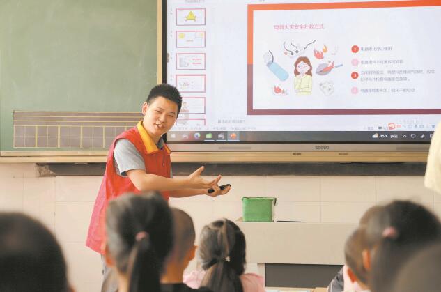 魏錕：用心服務(wù)是起點，客戶滿意是方向
