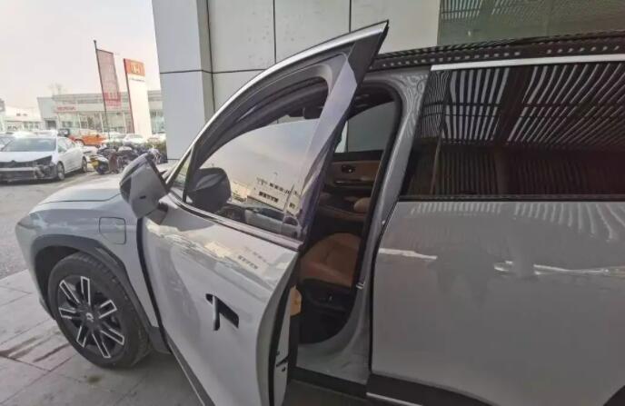 新能源二手車買賣，新老車主的隱私在“裸奔”!
