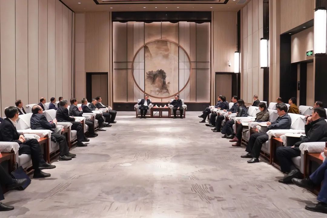 華能集團(tuán)黨組書記、董事長溫樞剛拜會雄安新區(qū)黨工委書記、管委會主任張國華