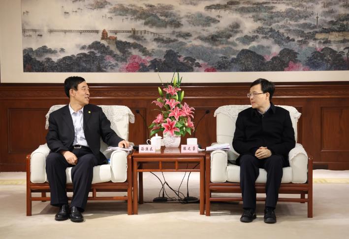 中國能建黨委副書記、總經(jīng)理孫洪水與南京市市長陳之常會談