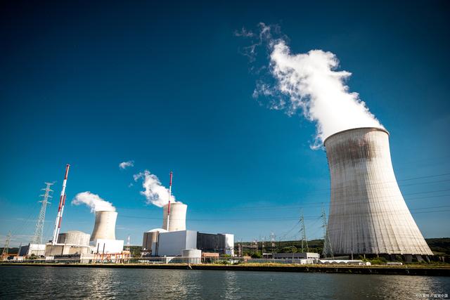 核電報(bào)告：綠電基建大時(shí)代，核電迎再次騰飛