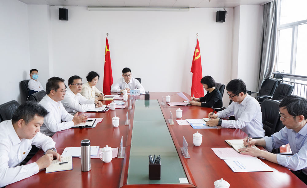 中國能建黨委常委、副總經(jīng)理吳云與國家能源局華中監(jiān)管局黨組書記、局長任育之會談