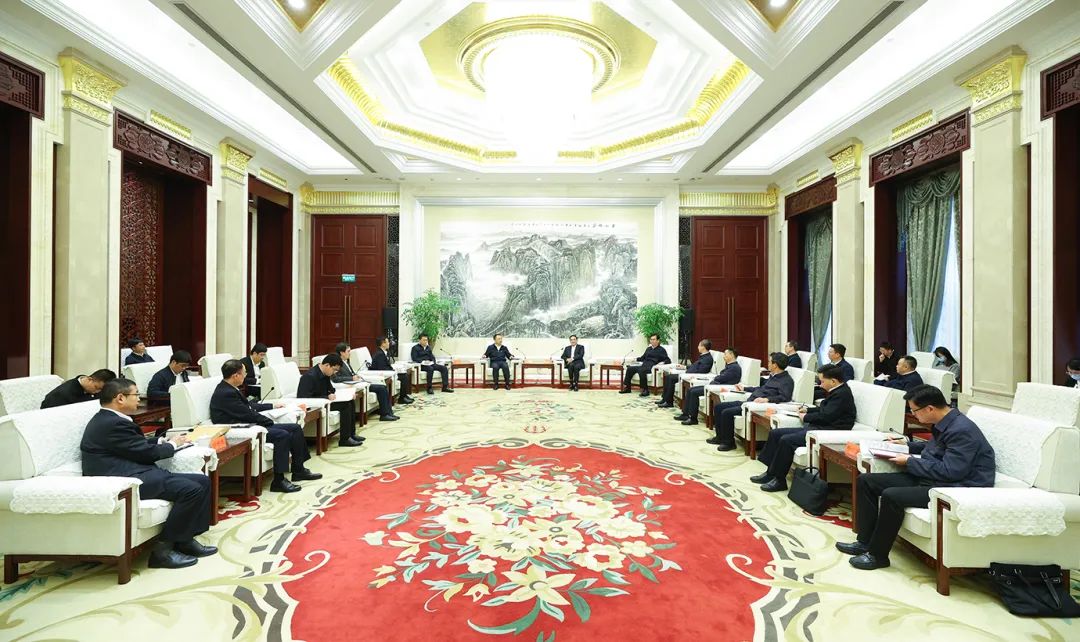 大唐集團(tuán)黨組書記鄒磊拜會貴州省委書記徐麟、省長李炳軍