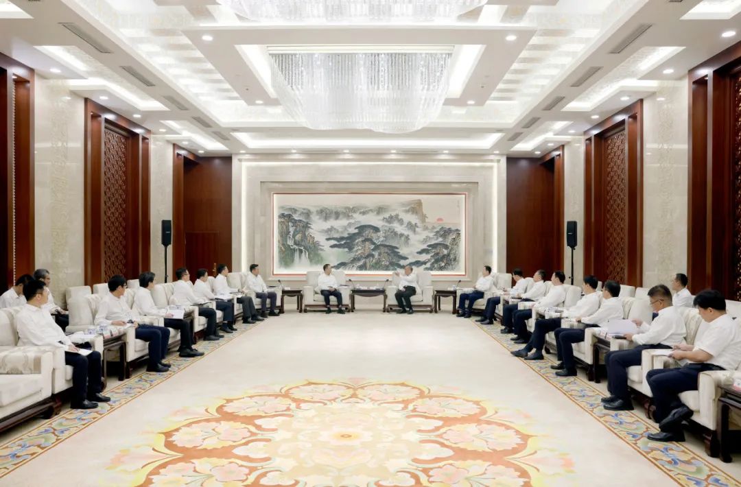 大唐集團(tuán)鄒磊、劉明勝拜會(huì)山東省委書(shū)記林武、省長(zhǎng)周乃翔