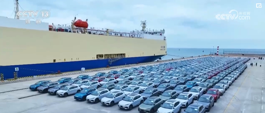 國(guó)產(chǎn)新能源車(chē)“出?！薄凹肌毙刑煜?再亮“黑科技”