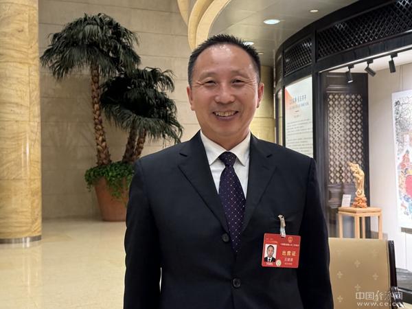 王建清代表：打通全產(chǎn)業(yè)鏈條，提升氫能源產(chǎn)品競(jìng)爭(zhēng)力