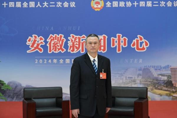 程韜代表：支持引入新質生產力，鼓勵新能源商用車發(fā)展