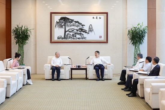 華能集團黨組書記、董事長溫樞剛會見?？谑惺虚L丁暉
