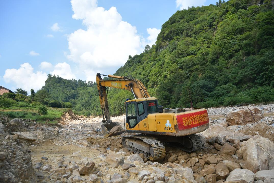 中國(guó)五礦捐贈(zèng)570余萬元全力馳援湖南郴州災(zāi)后重建