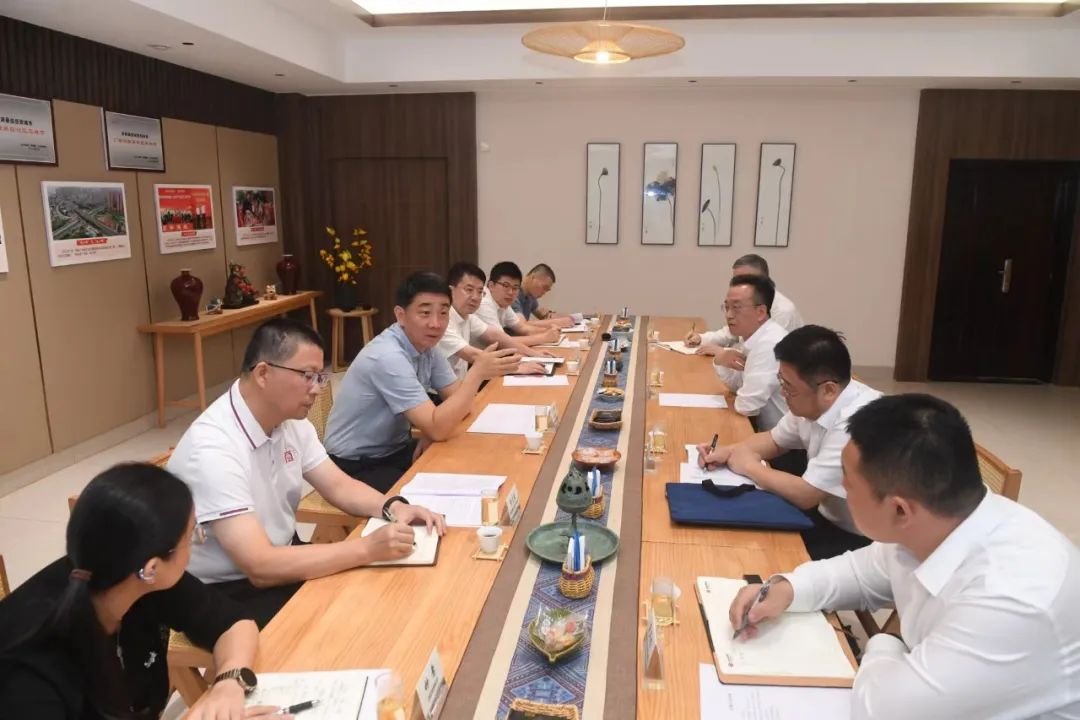 國家能源集團(tuán)廣西公司黨委書記、董事長李富軍拜會(huì)玉林市主要領(lǐng)導(dǎo)