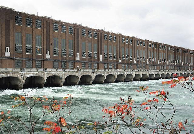 極端天氣殃及加拿大水力發(fā)電，“水電出口大國”向美國買電