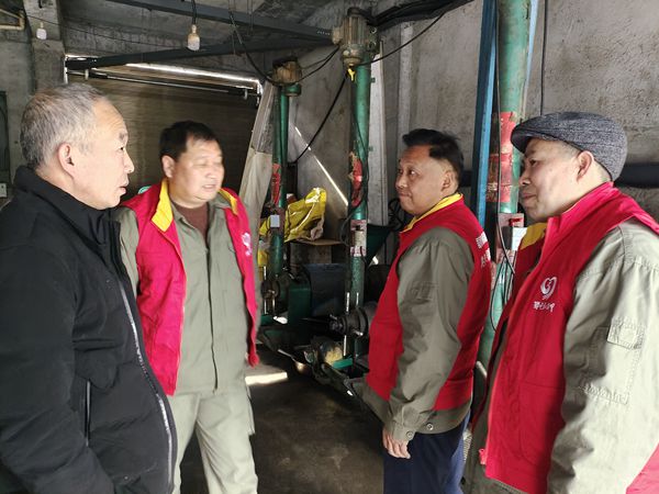 湖北竹溪供電公司嚴(yán)明從業(yè)紀(jì)，擦亮服務(wù)窗