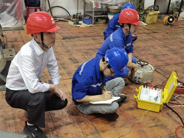 【新春走基層】匠心守護(hù)設(shè)備安，確保電力暢無憂