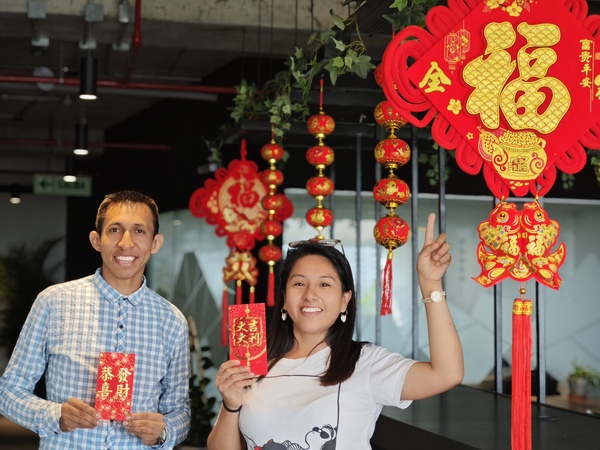 【新春走基層】濃濃年味暖人心，海外職工共迎春