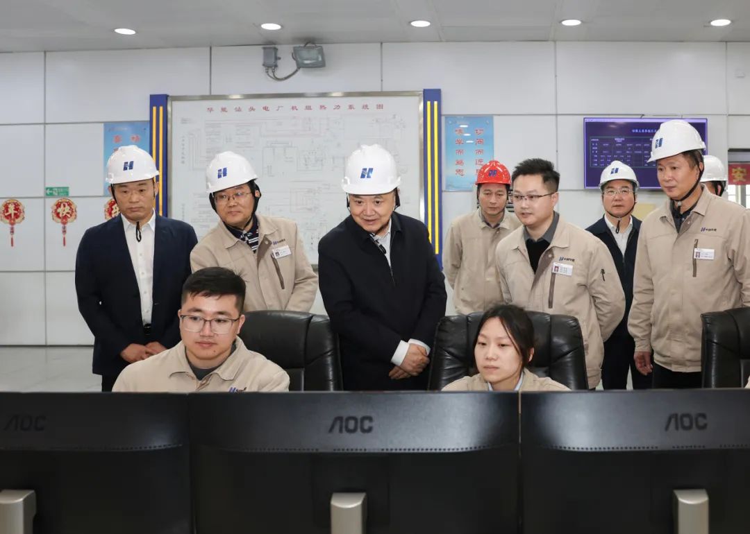 華能集團(tuán)董事長、黨組書記溫樞剛到南方分公司調(diào)研