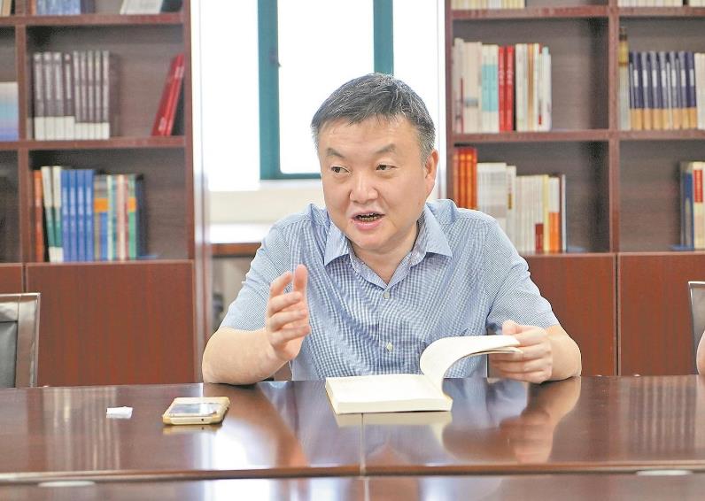 【國網(wǎng)特等勞模陸】陸佳政：以科技服務(wù)生產(chǎn)，讓電網(wǎng)在災(zāi)害面前“挺直腰板”